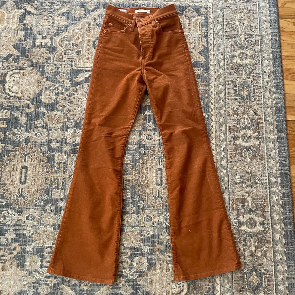 Levi ribcage flare cords